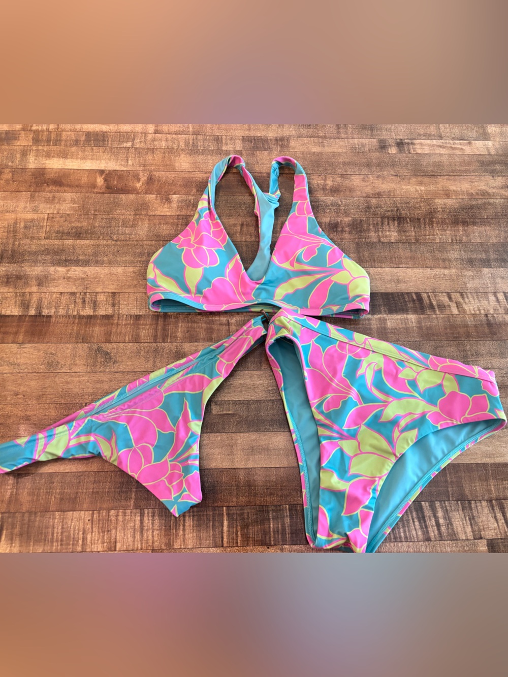 Jolyn 3 piece bikini set size small